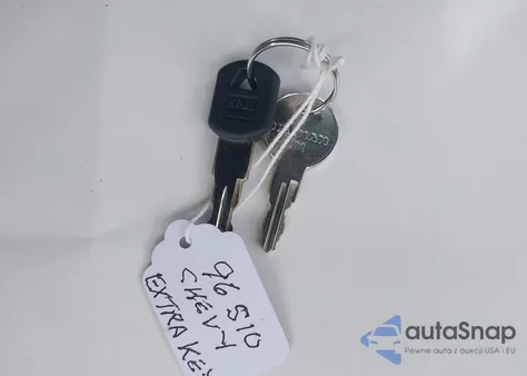 1996 Chevrolet S Truck S10 z USA, uszkodzony, nr VIN 1GCDT19X0T8169679